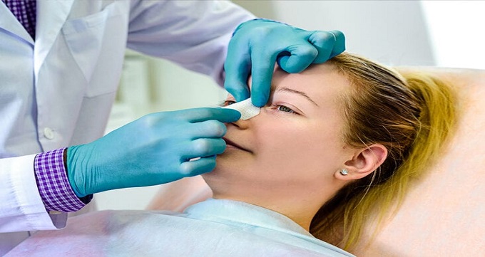 نحوه خوابیدن بعد از عمل بینی