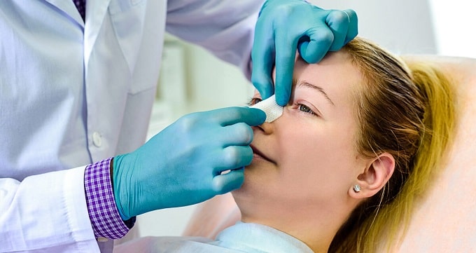 جراحی ترمیمی بینی