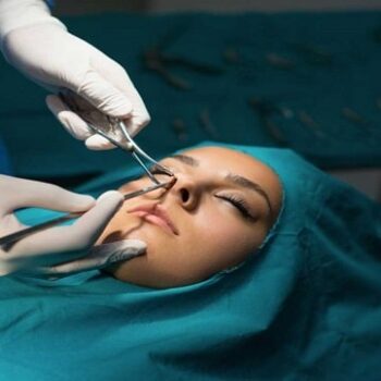 عوارض جراحی بینی به روش بسته